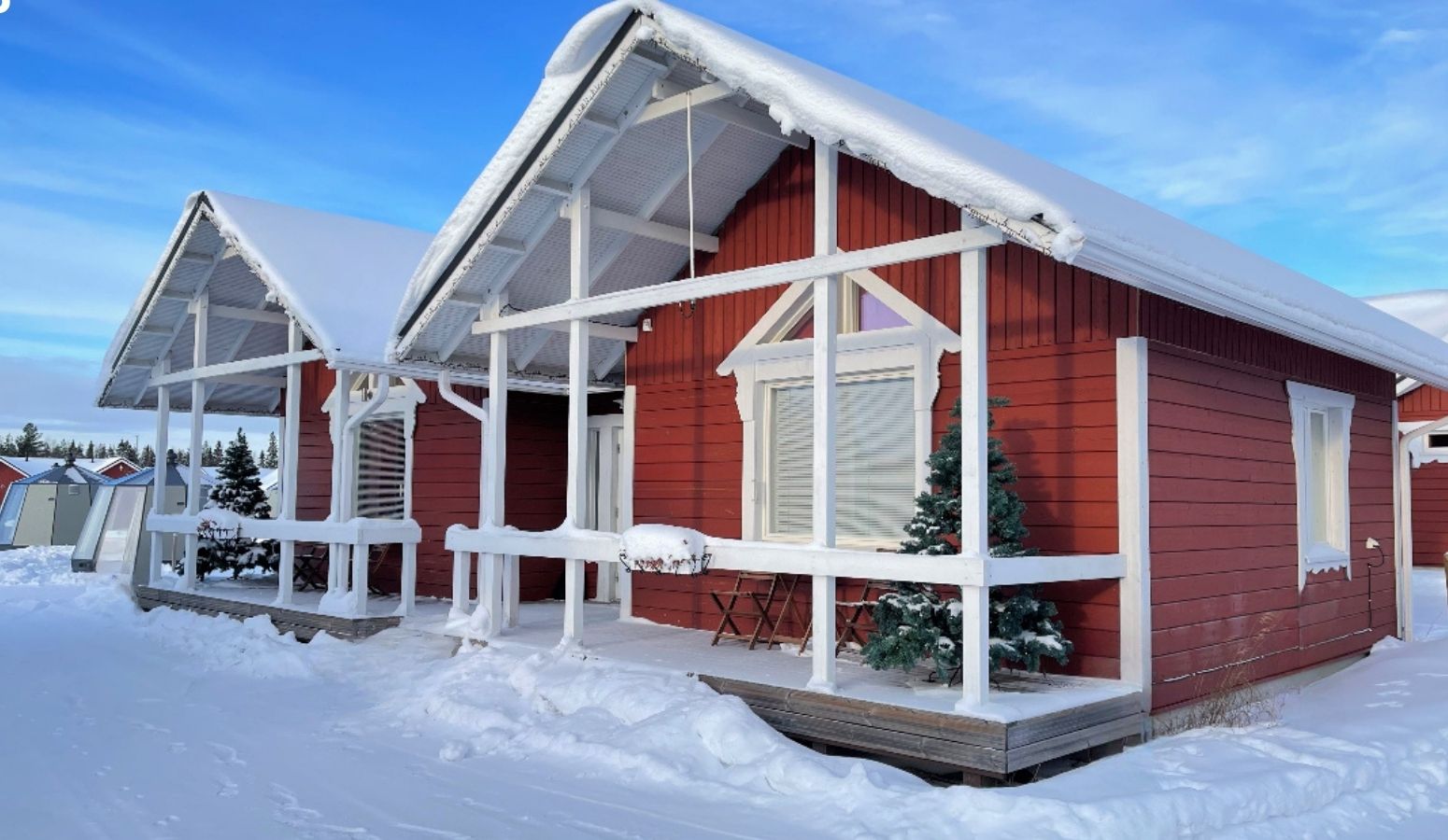 Santa Claus Holiday Village 4*